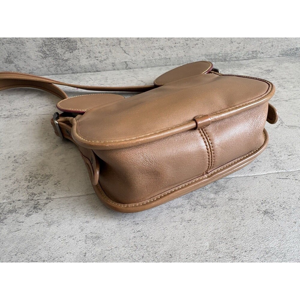 COACH x DISNEY MICKEY MOUSE W/Ears Crossbody Leather Bag Tan limited edition - Picture 4 of 8